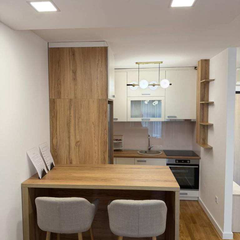 Apartments Emina - One-Bedroom Apartment - 5