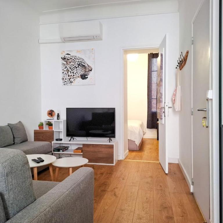 Stylish apartment in the Old Town, with AC. - Appartement 1 Chambre - 11