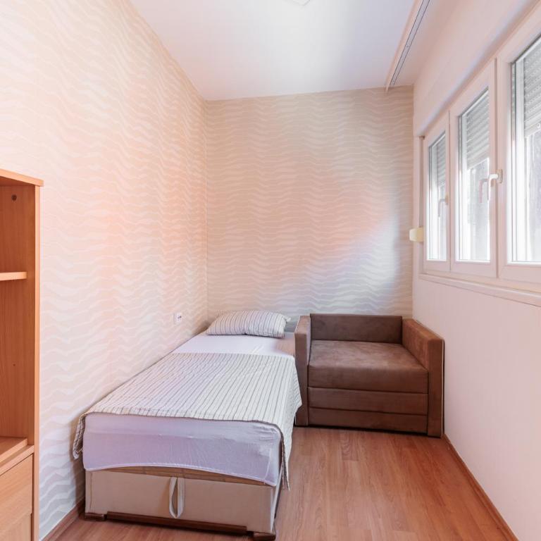 Central 2BR Apartment - Heart of Sarajevo - Two-Bedroom Apartment - 16