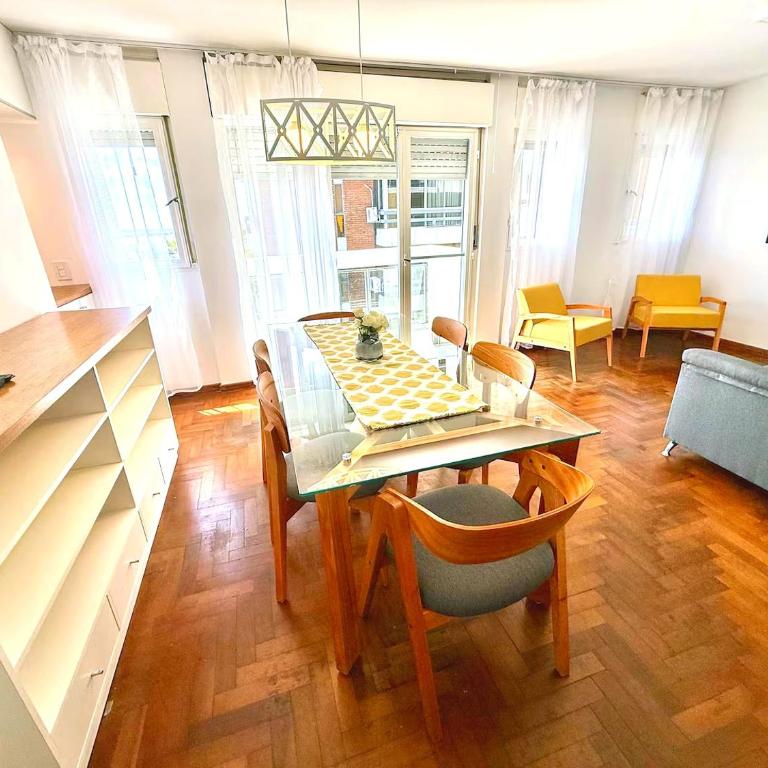 Departamento 3 Dormitorios con Vista al Paraná - 6 Pax by Lofty - Three-Bedroom Apartment - 3