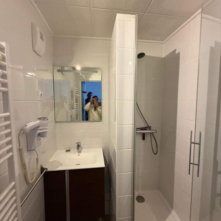Residence Cheval Blanc Ski In-Out with WiFi in Val Thorens, "V24" by Versant Collection - Appartement - 6