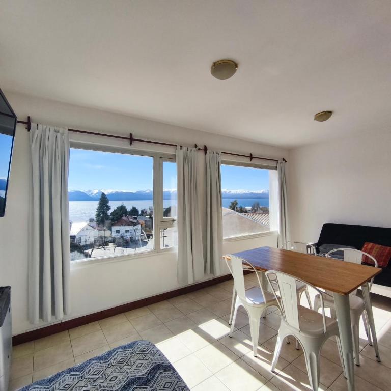Departamentos con vista al Lago - Apartamento de 1 dormitorio - 4