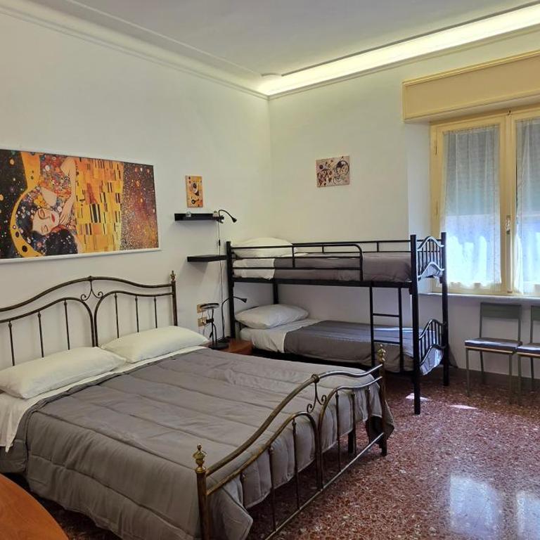 TuttoMondo Pisa Rooms - Vierbettzimmer - 1