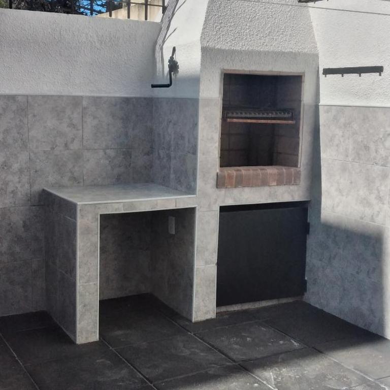 Duplex Lo de Cholo - cochera, patio, parrilla - One-Bedroom Apartment - 32