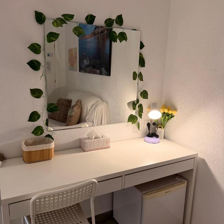 Alicantan Vital Experience - Doppelzimmer mit Balkon - 7