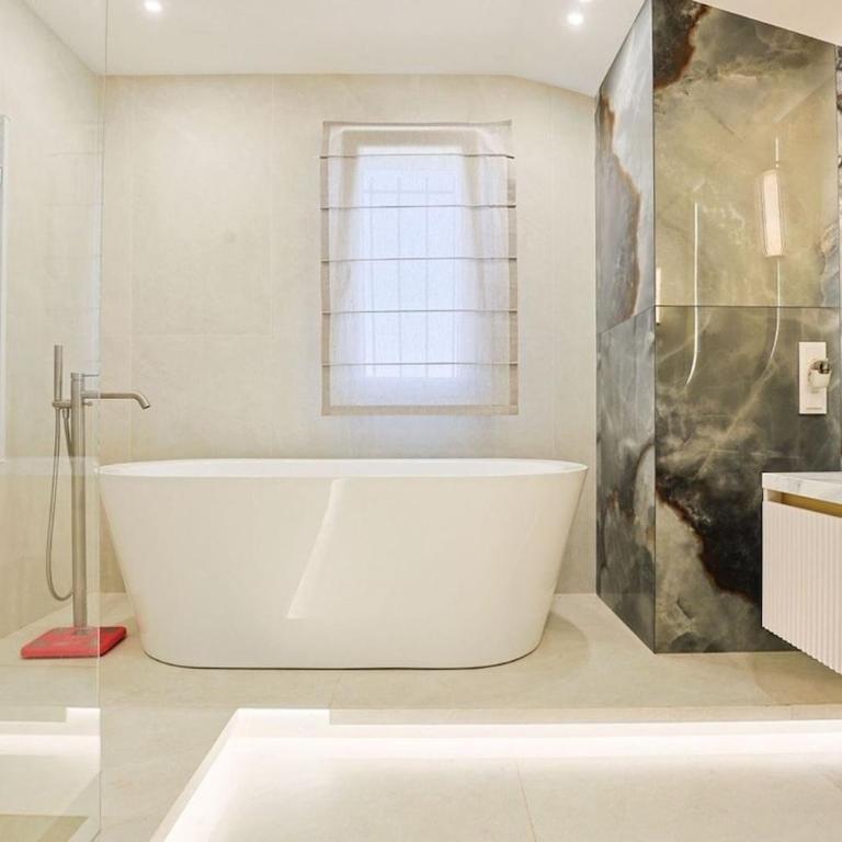 Villa with pool and studio in Mougins - Villa 3 Chambres - 11