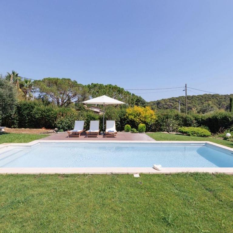 Villa with pool and studio in Mougins - Villa 3 Chambres - 14