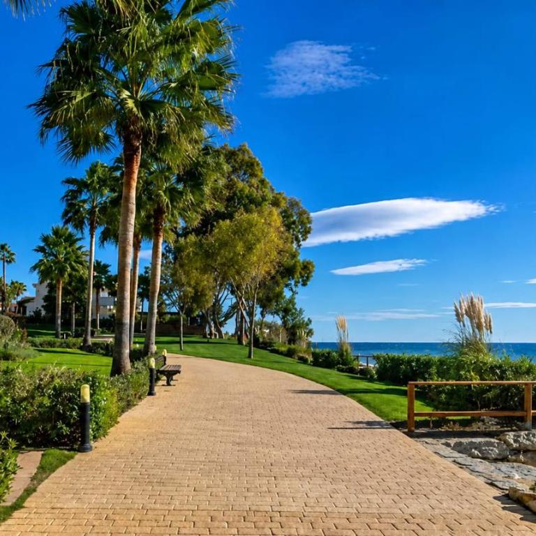 Sea View & Wave Sound Retreat with Private Pool - Apartamento de 2 dormitorios - 37