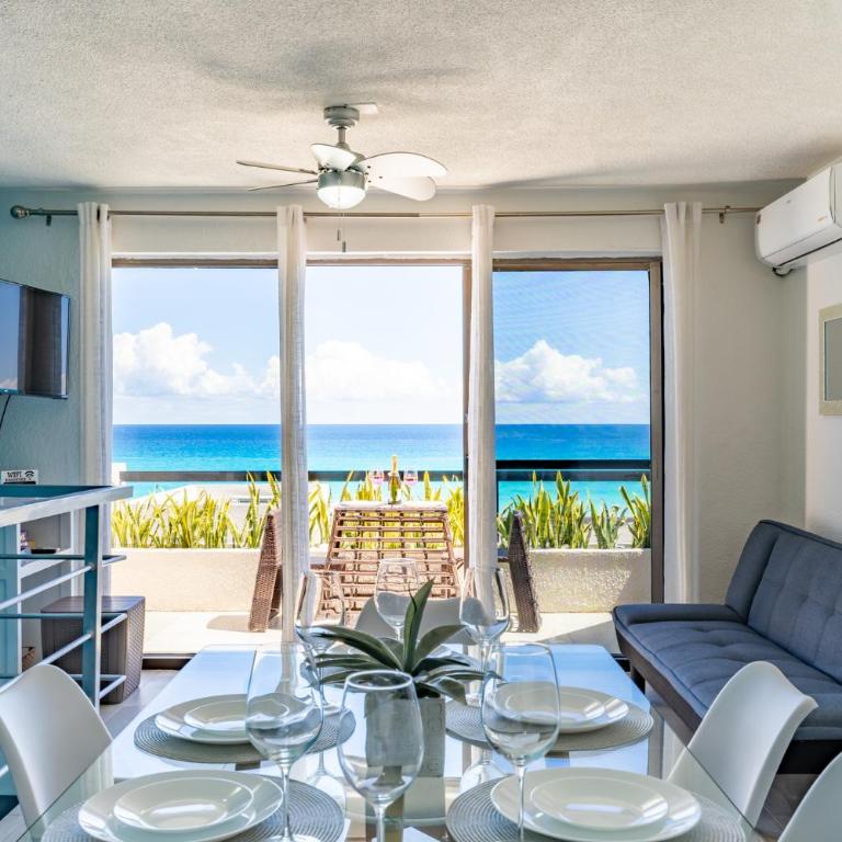 Cancun Oceanfront Residences - Hotel Zone - Villa with Sea View - 1