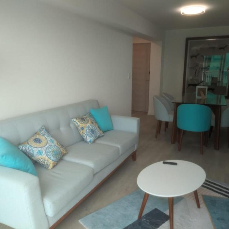 Cozy Miraflores Apartament - Two-Bedroom Apartment - 3
