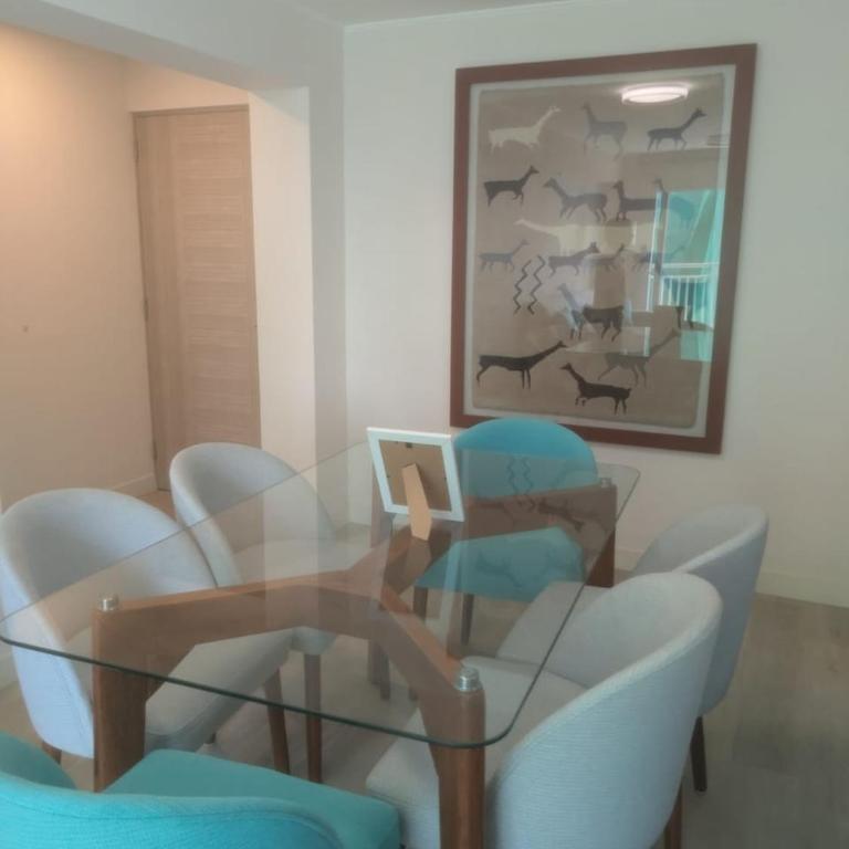 Cozy Miraflores Apartament - Two-Bedroom Apartment - 10