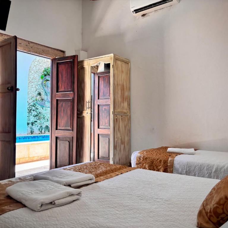 Cartagena Legends - Basic Triple Room - 8