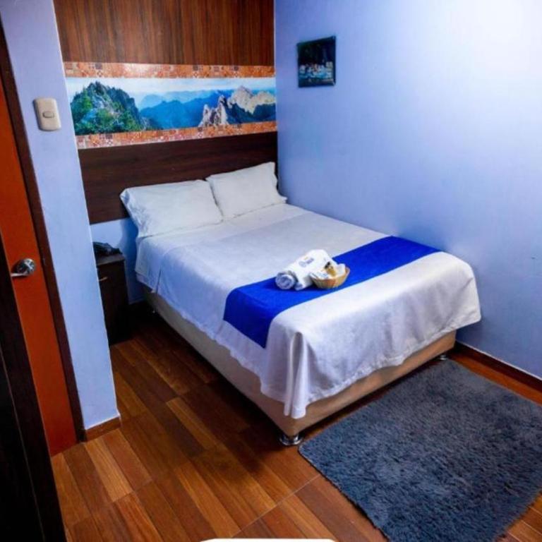 Hotel Inkas - Habitación Doble con baño privado - 2