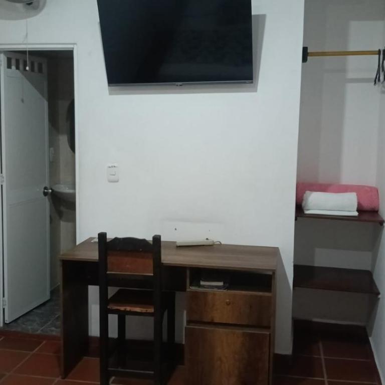 Hotel Colonial San Felipe - Habitación Doble con baño privado - 4