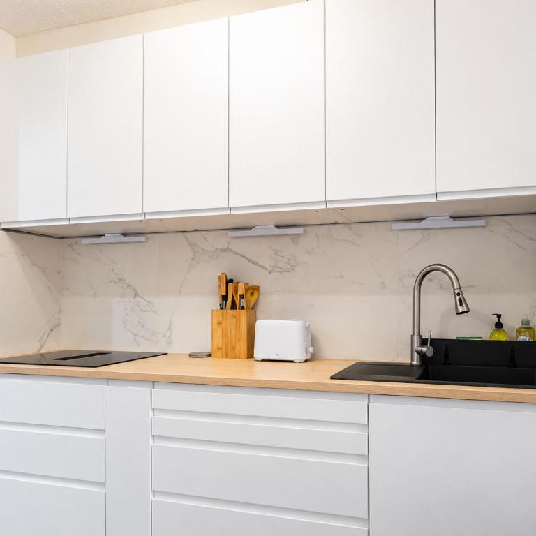 Grand appart 10 pers - 5 Chambres - Cinéma privé 4K- Alpexpo - Appartement 5 Chambres - 25