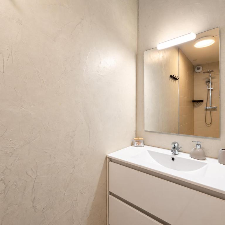 Grand appart 10 pers - 5 Chambres - Cinéma privé 4K- Alpexpo - Appartement 5 Chambres - 15