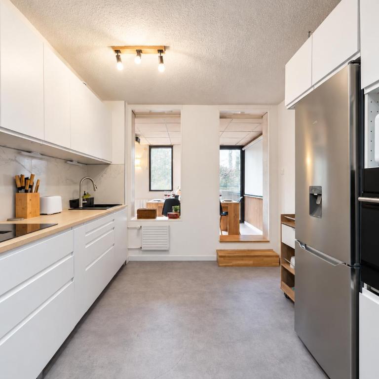 Grand appart 10 pers - 5 Chambres - Cinéma privé 4K- Alpexpo - Appartement 5 Chambres - 10
