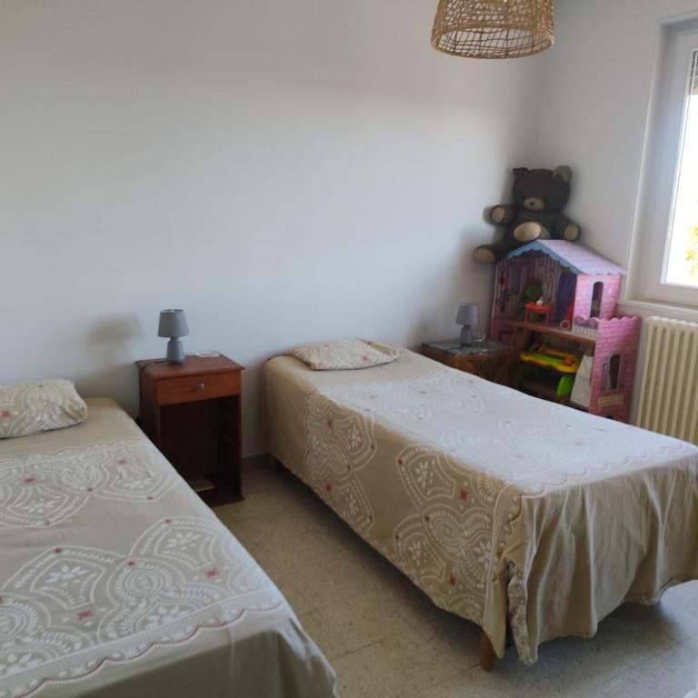 appartement F3 spacieux et calme - Appartement 2 Chambres - 4