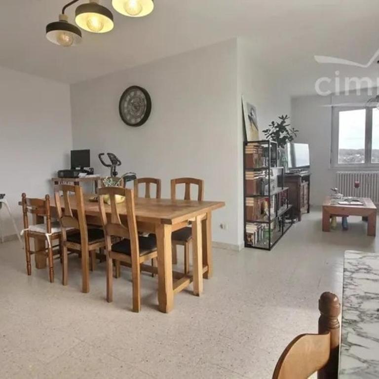 appartement F3 spacieux et calme - Appartement 2 Chambres - 10