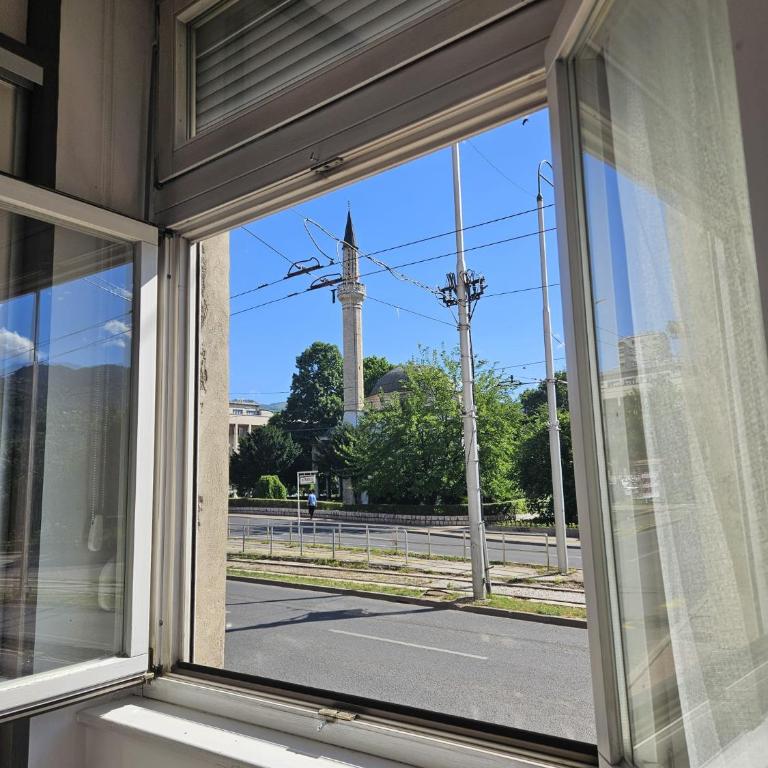 The Dozo - Studio Modern, Central and Newly Renovated - Studio Apartment with Queen Bed - 8