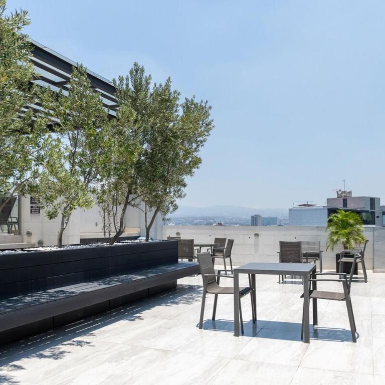 Rooftop Pool 2BR 2BA in the Heart of Roma Norte - Apartment - 34