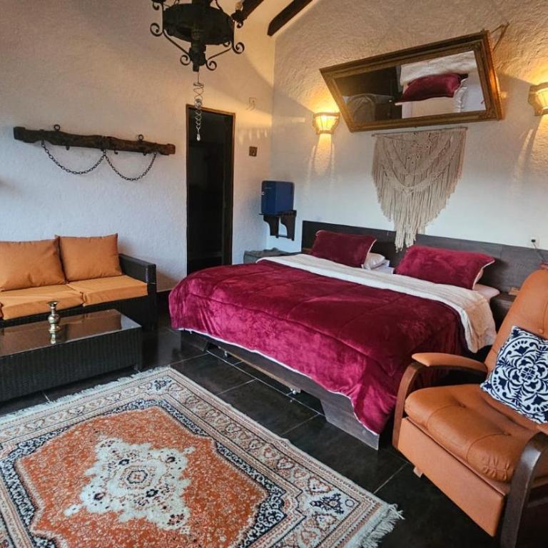 CASA CAMPESTRE MONTECARLO Guatapé- desayuno a pareja - Casa Unifamiliar de 3 dormitorios - 73