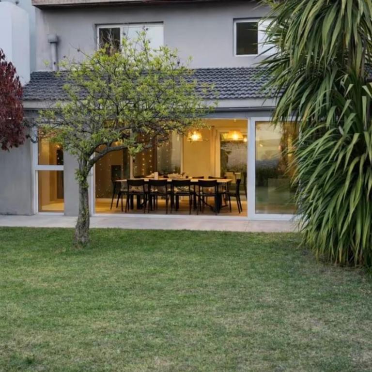 Casa Parque Mitre Olavarría - Three-Bedroom House - 8
