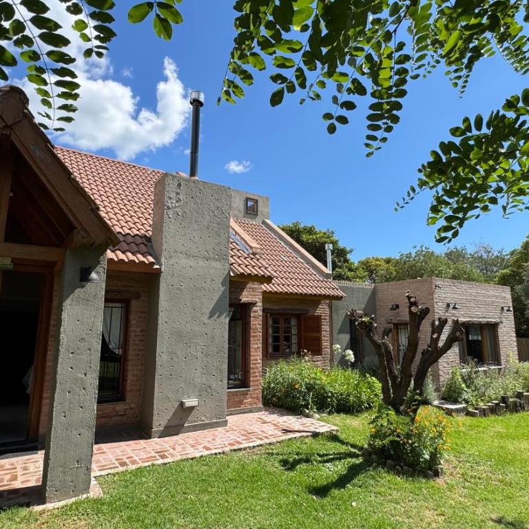 Shamrock House - Casa de Vacaciones en Merlo, San Luis - Casa Vacacional de 3 dormitorios - 1