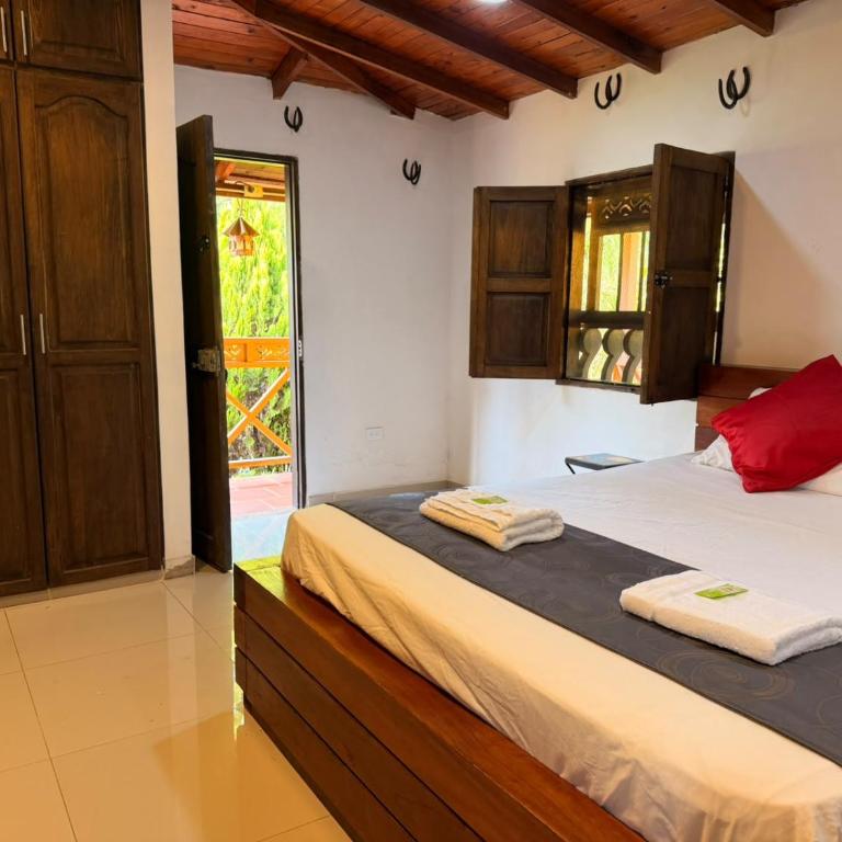 Villa Paraiso Cabañas - Habitación Familiar Superior - 1