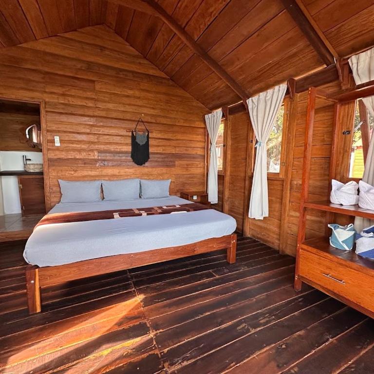 Hotel My Love Bacalar Lagoon Front -Gratis Renta Kayyaks - Bungalow Deluxe Lagoon View with Terrace - 2