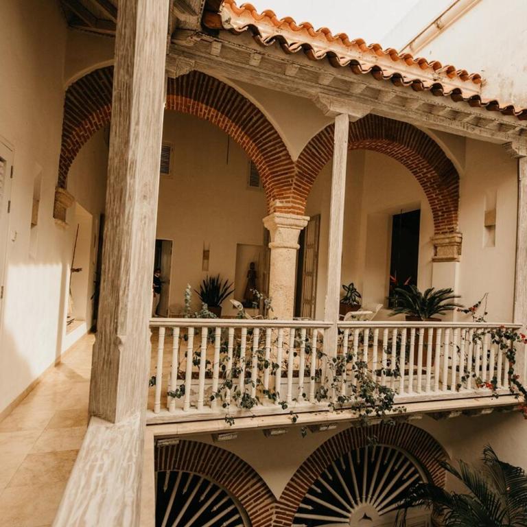 Apartamento de lujo centro histórico - Three-Bedroom Apartment - 11