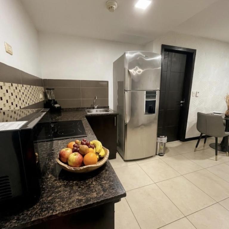 Departamento en Puerto Santa Ana Frente al río - Cerca de Aeropuerto - Apartamento de 2 dormitorios - 5