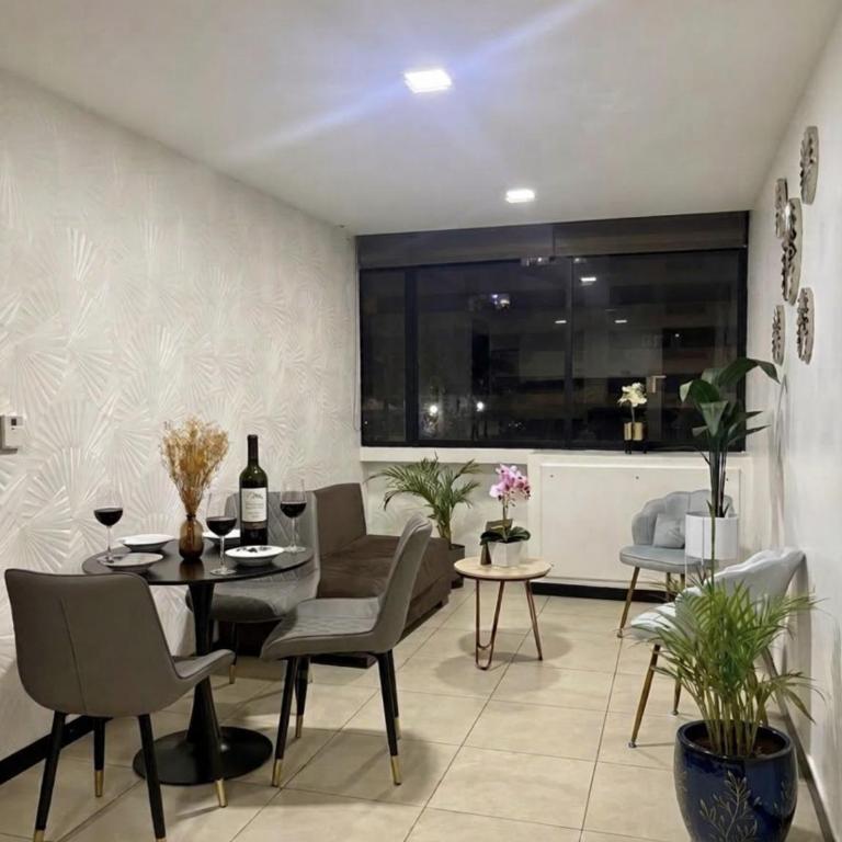 Departamento en Puerto Santa Ana Frente al río - Cerca de Aeropuerto - Apartamento de 2 dormitorios - 7