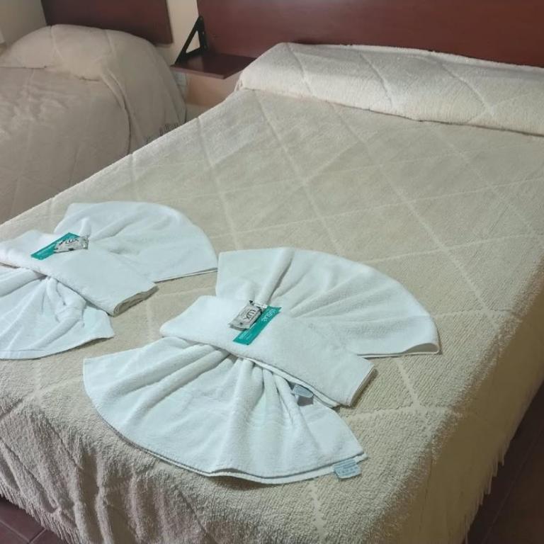 Hotel Las Negritas - Family Room with Private Bathroom - 4