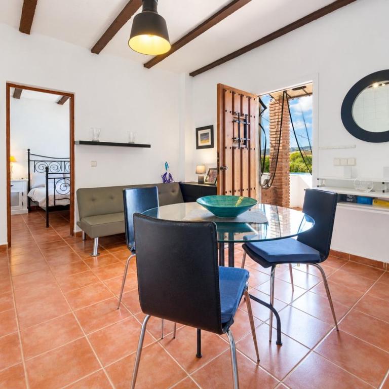 Countryside Escape Just Minutes from the Coast - Casa de 2 dormitorios - 14