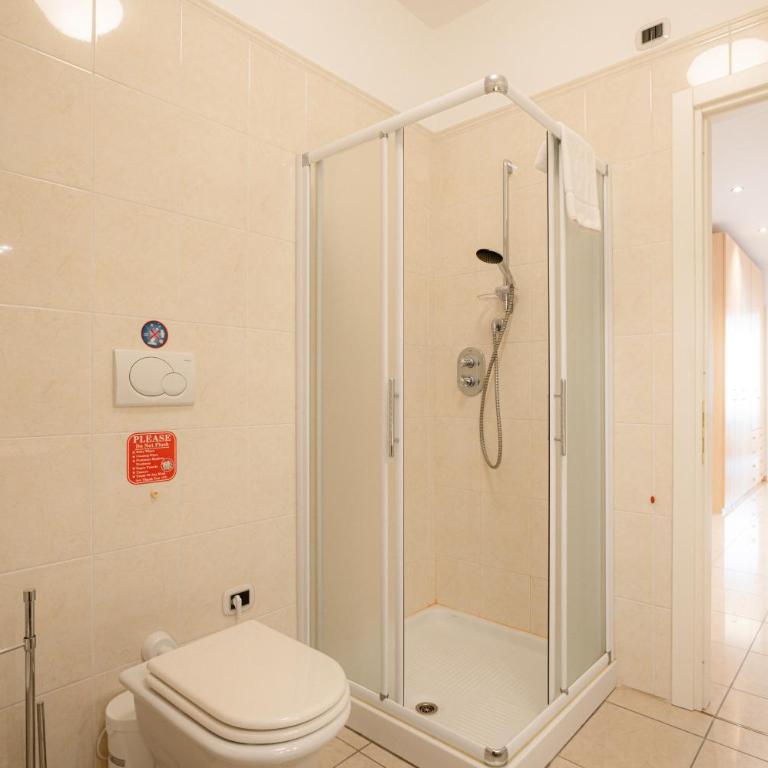 Porta Torre Como Apartment - By Relais Di Giada - Suite Appartamento con 3 Camere da Letto - 18