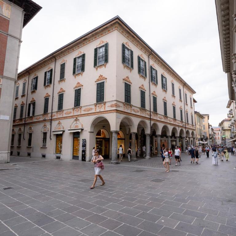 Porta Torre Como Apartment - By Relais Di Giada - Suite Appartamento con 3 Camere da Letto - 22