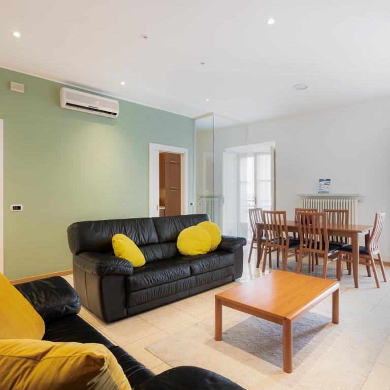 Porta Torre Como Apartment - By Relais Di Giada - Suite Appartamento con 3 Camere da Letto - 2