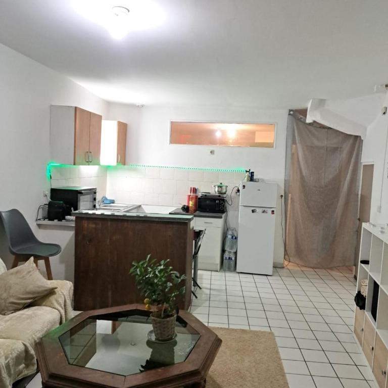Love room 34 - One-Bedroom Apartment - 10