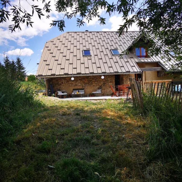 Les 3 Marmots 3 hebergements de 2 personnes a 8 personnes - Maison 2 Chambres - 31