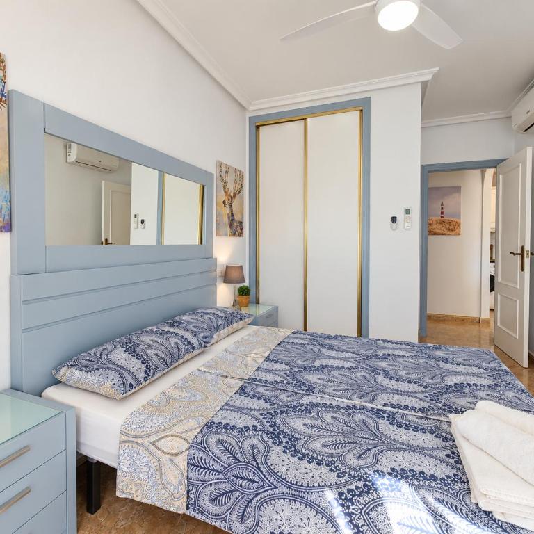 NEW Sunshine Apartment with pool - Two-Bedroom Apartment - 6