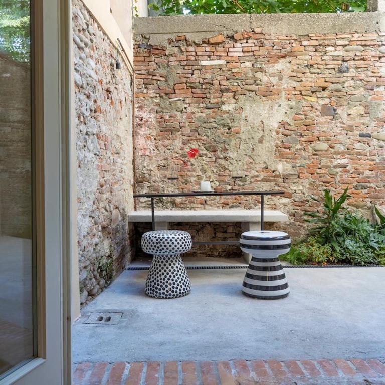 numeronove Lucca - AC& private patio - Appartamento con 1 Camera da Letto - 2