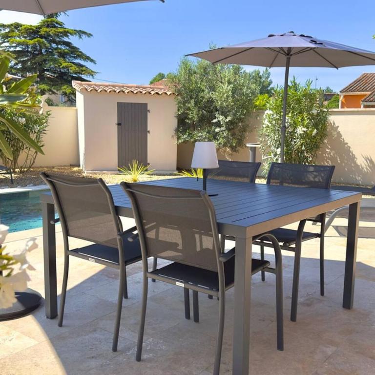 Les Lauriers Blancs air-conditioned villa with swimming pool - Maison 3 Chambres - 3