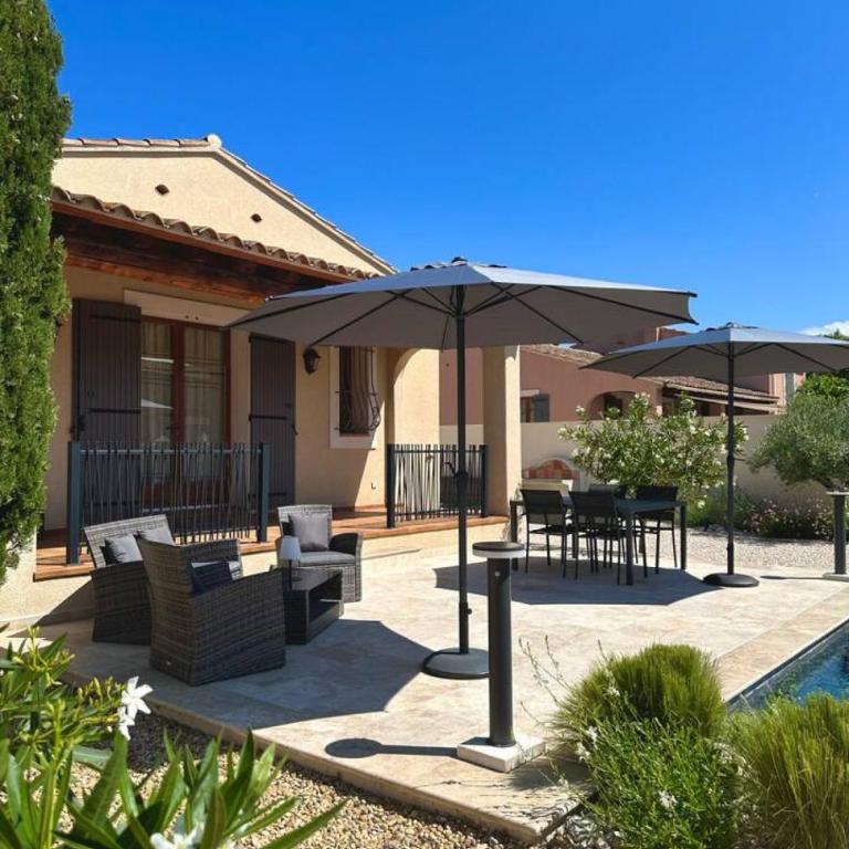 Les Lauriers Blancs air-conditioned villa with swimming pool - Maison 3 Chambres - 39