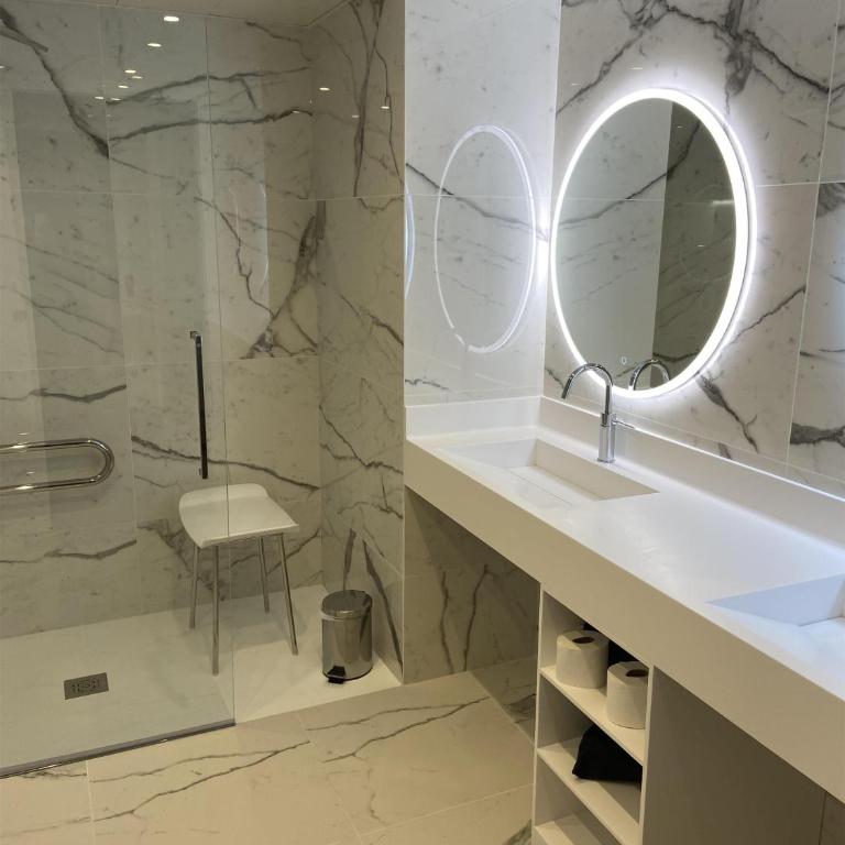 Columbus Hotel Monte-Carlo, Curio Collection by Hilton - King Riviera Suite - Mobility Access - 4