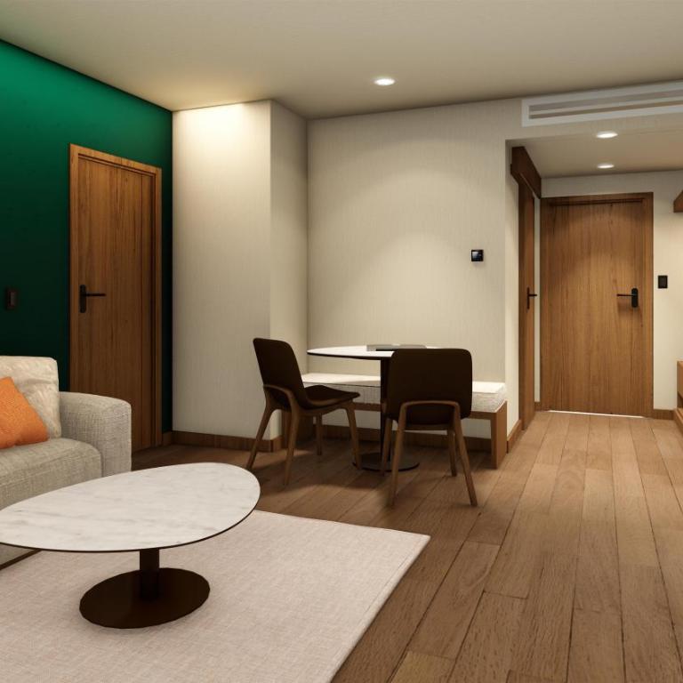 Hilton Garden Inn Pereira - King Room with Roll-In Shower - Mobility Access - 2