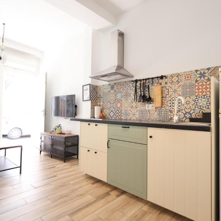 Galicia A - Studio with Patio and Separate Bedroom in Arroyo de la Miel - Studio with Terrace - 6