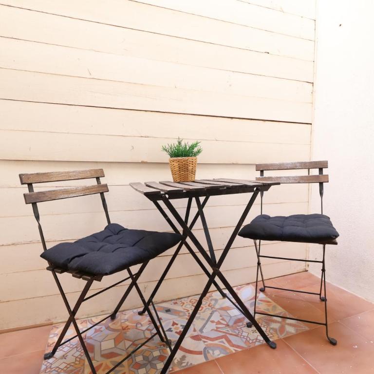 Galicia A - Studio with Patio and Separate Bedroom in Arroyo de la Miel - Studio with Terrace - 10