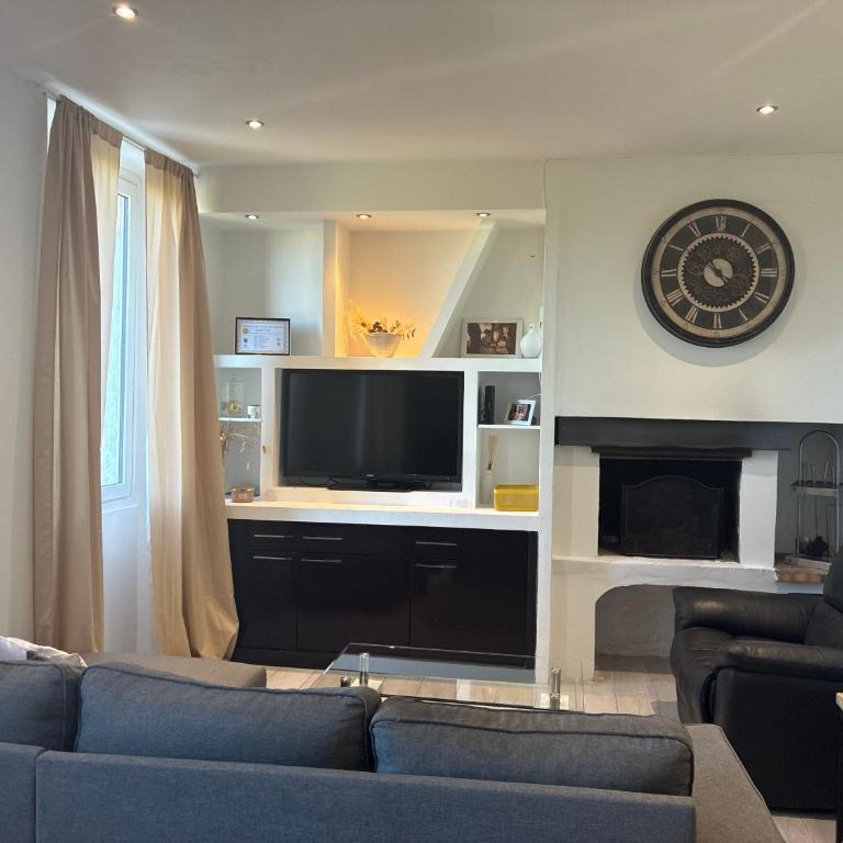 Appart dans villa à Grasse - Appartement 3 Chambres - 13