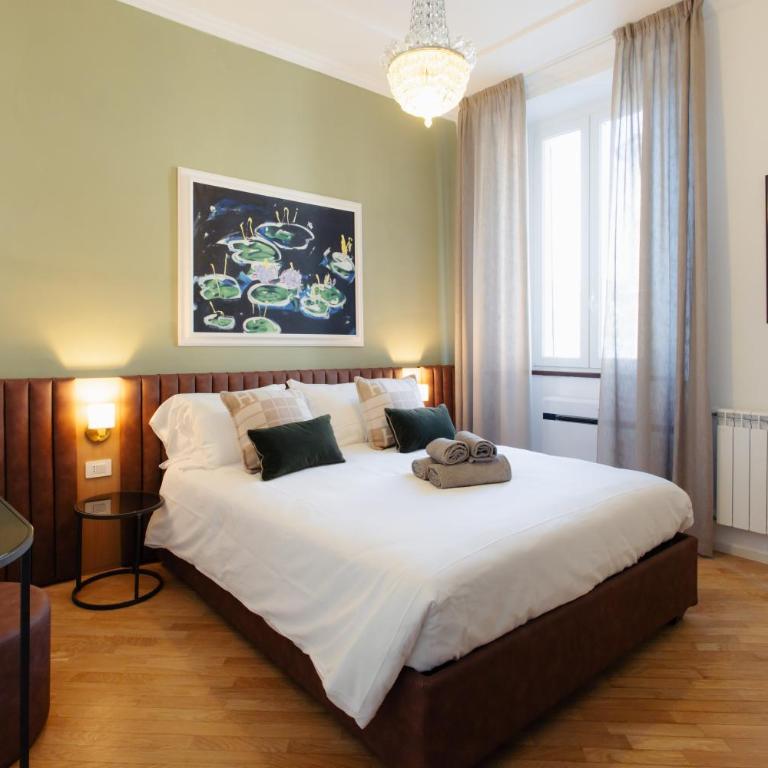 Lake Vibes Suites by "The House Of Travelers" - Camera Matrimoniale con Vista Lago - 1